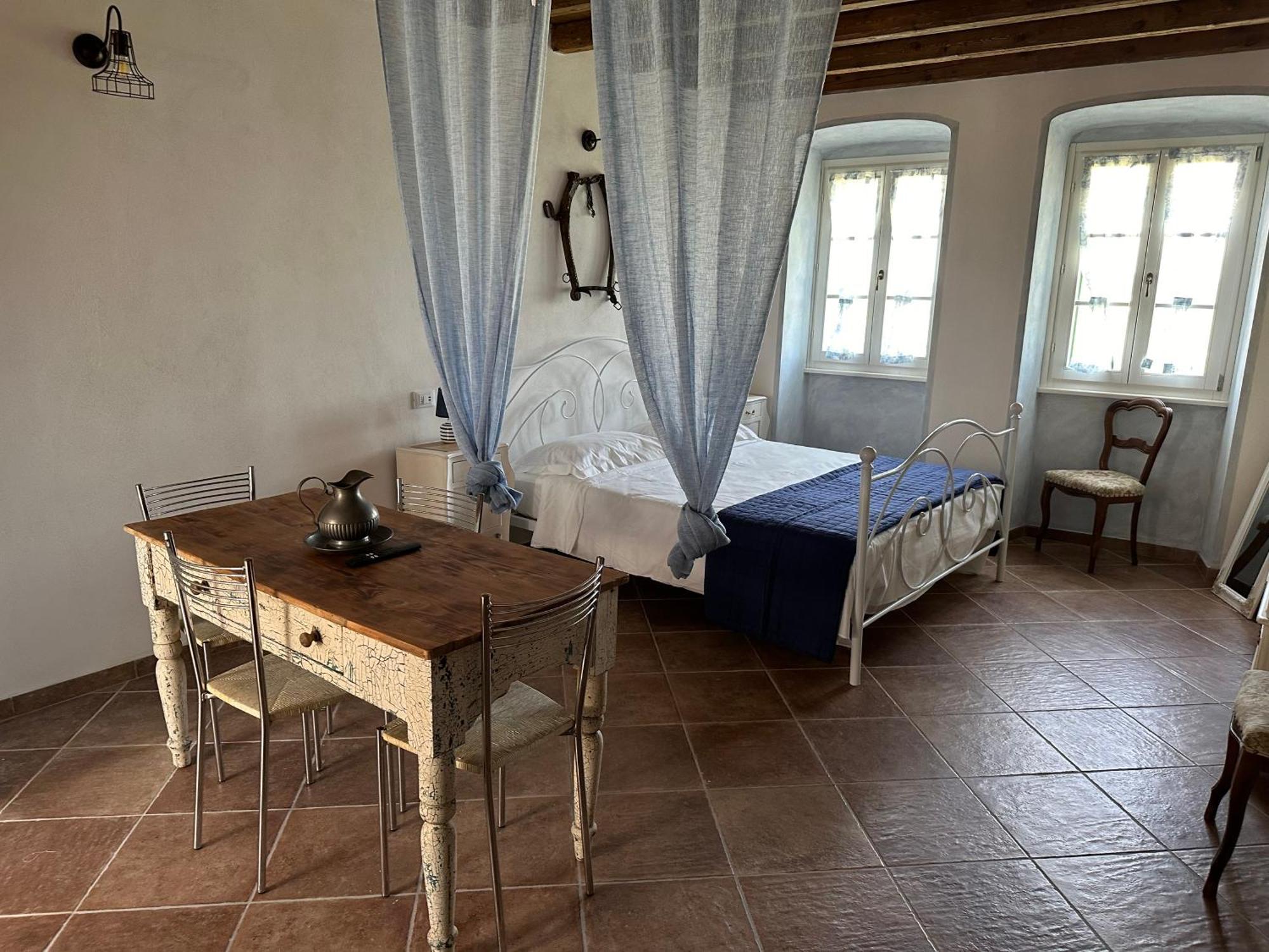 Nel Caruggio - B&B Mornese Экстерьер фото